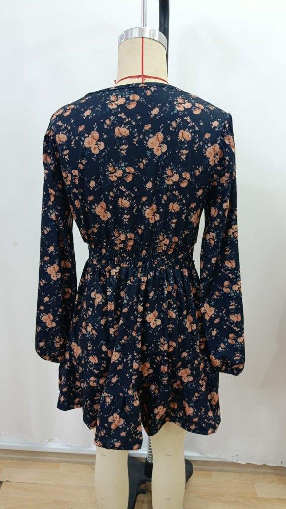 Kadın Uzun Kollu Dantel V Yakalı Mini Desenli Süprem Elbise