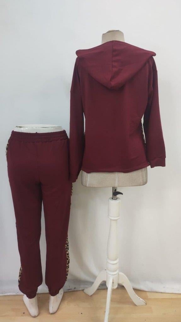 Kadın Uzun Kollu Kapşonlu Leopar Desen Detaylı Viskon Iki Iplik Bluz Ve Pantolon Ikili Takım