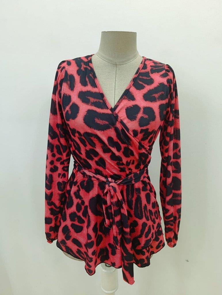 Kadın Uzun Kollu Kruvaze Yakalı Belden Kuşaklı Leopar Desenli Süprem Bluz