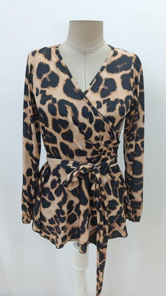 Kadın Uzun Kollu Kruvaze Yakalı Belden Kuşaklı Leopar Desenli Süprem Bluz