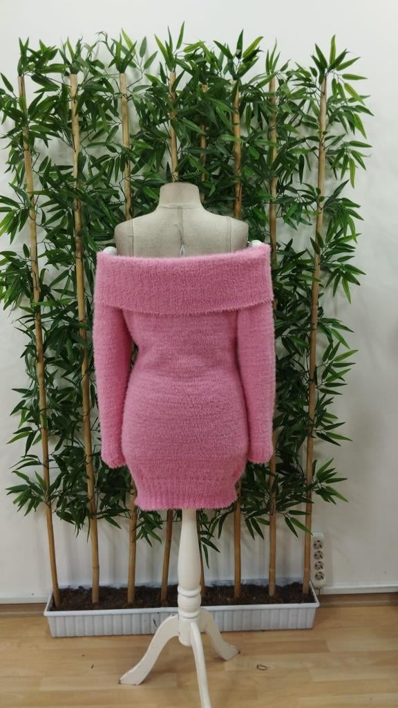 Kadın Uzun Kollu Omuzlardan Açık Kısa şardonlu Triko Elbise