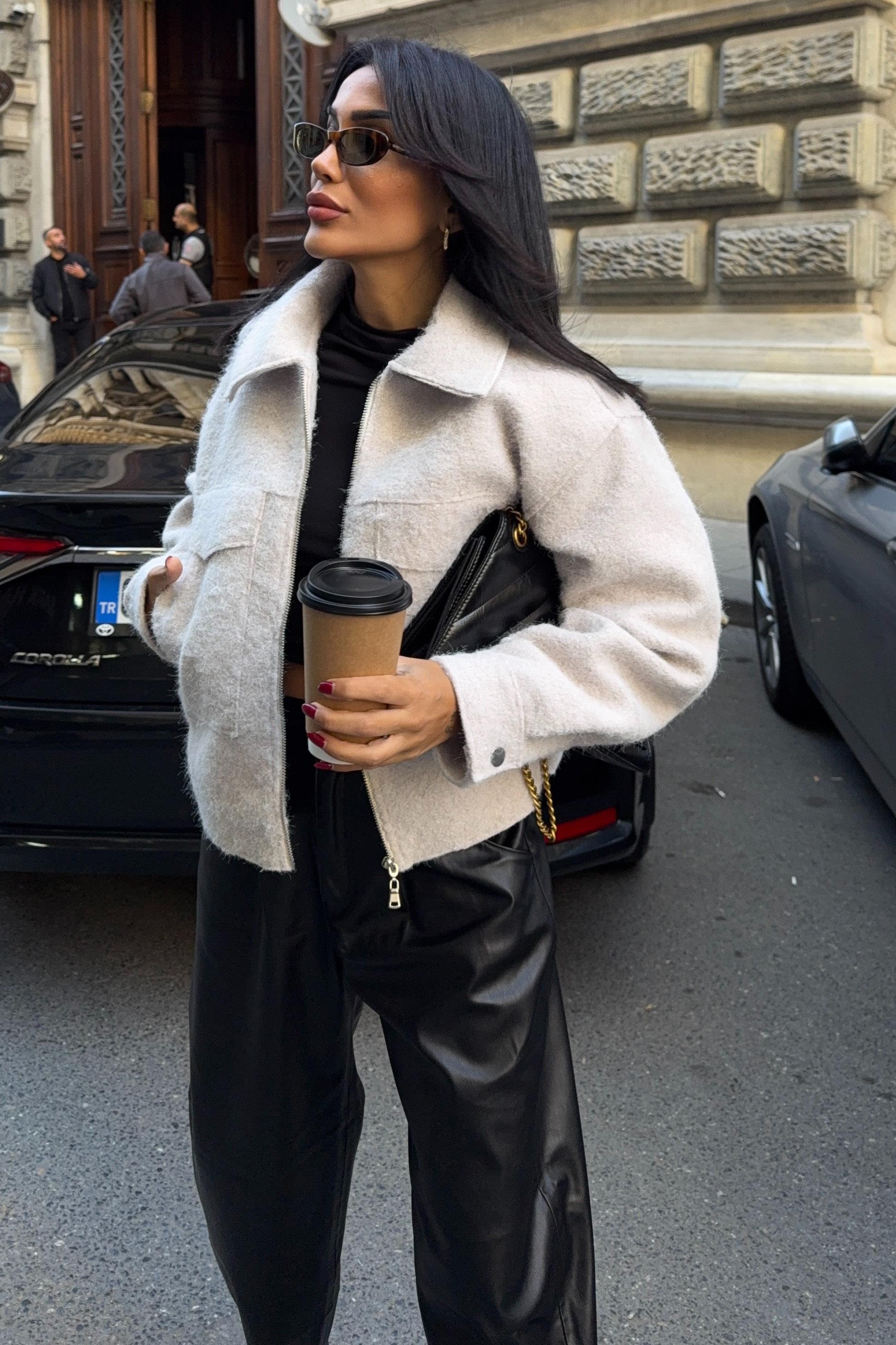 Kamyoner Yaka Premium Kaşe Ceket 6134