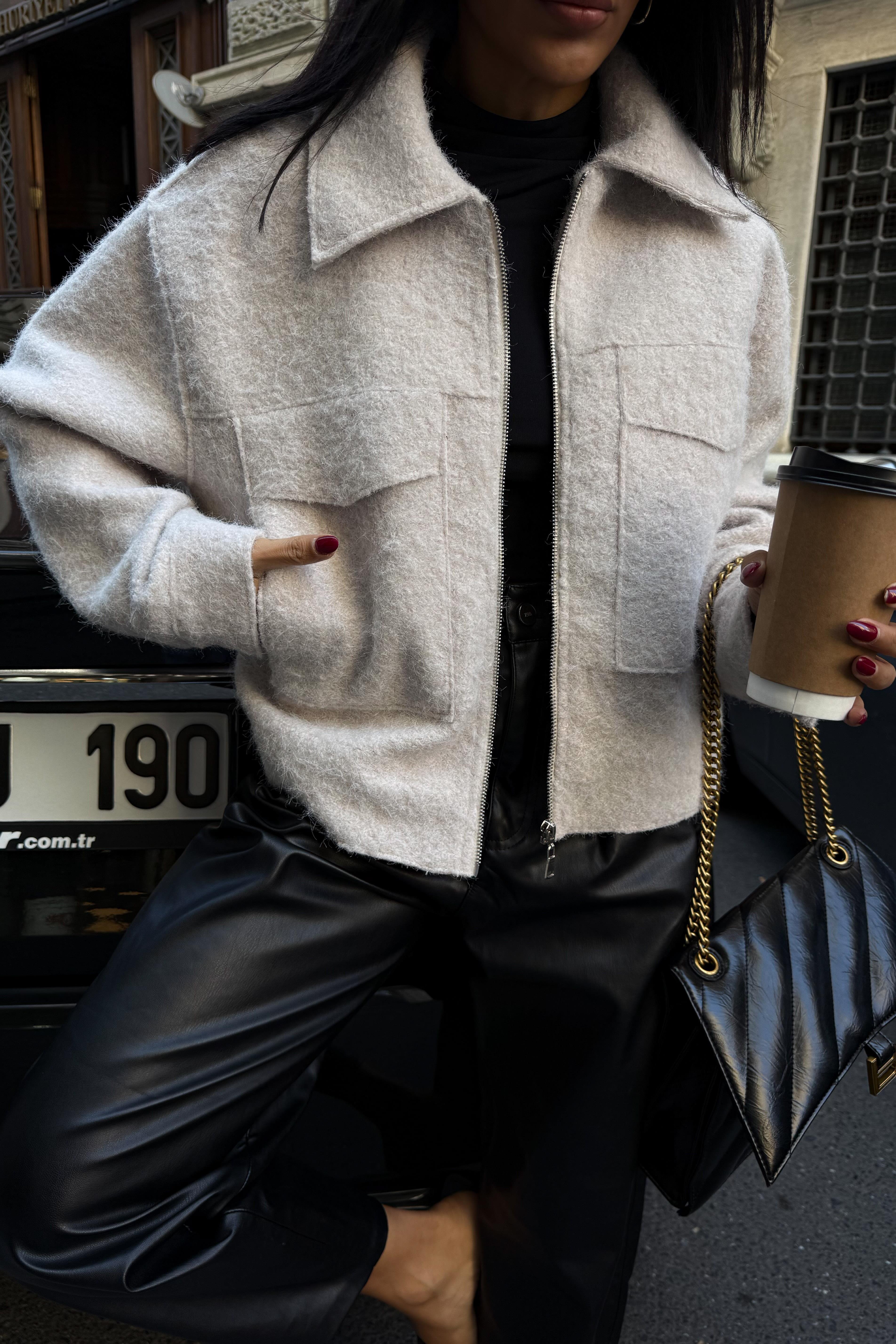 Kamyoner Yaka Premium Kaşe Ceket 6134