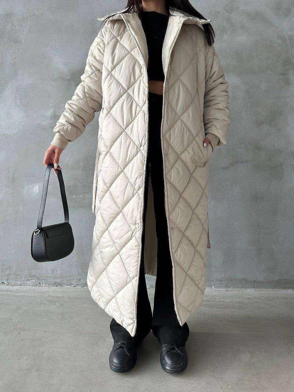 Kapitone Desenli Dik Yaka Belden Bağlamalı Çıt Çıtlı Mont 7034-8