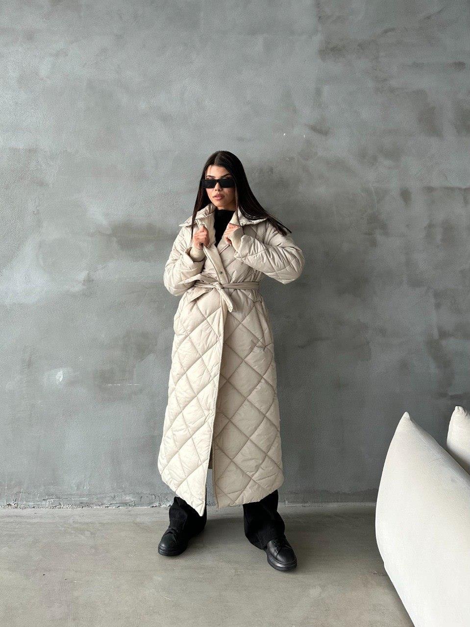 Kapitone Desenli Dik Yaka Belden Bağlamalı Çıt Çıtlı Mont 7034-8