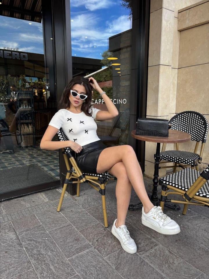 Kaşkorse Kumaş Kurdule Detay Bluz