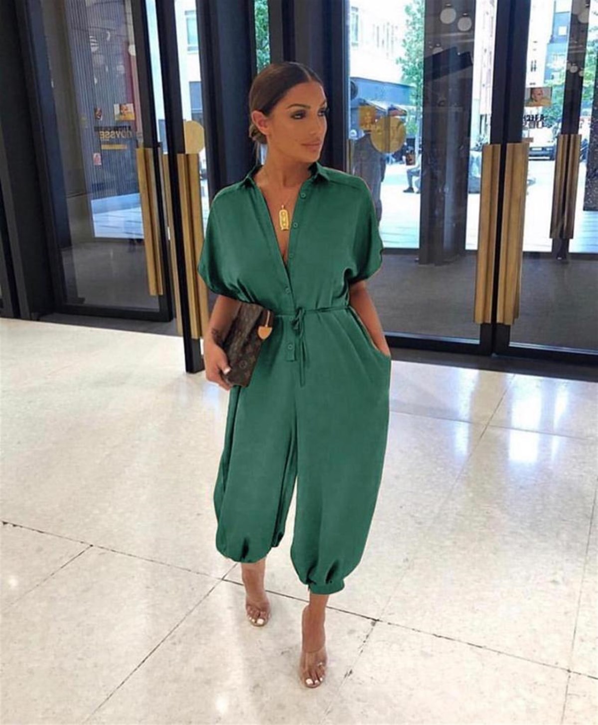 Kuşaklı düğme detaylı rahat tulum - YEŞİL