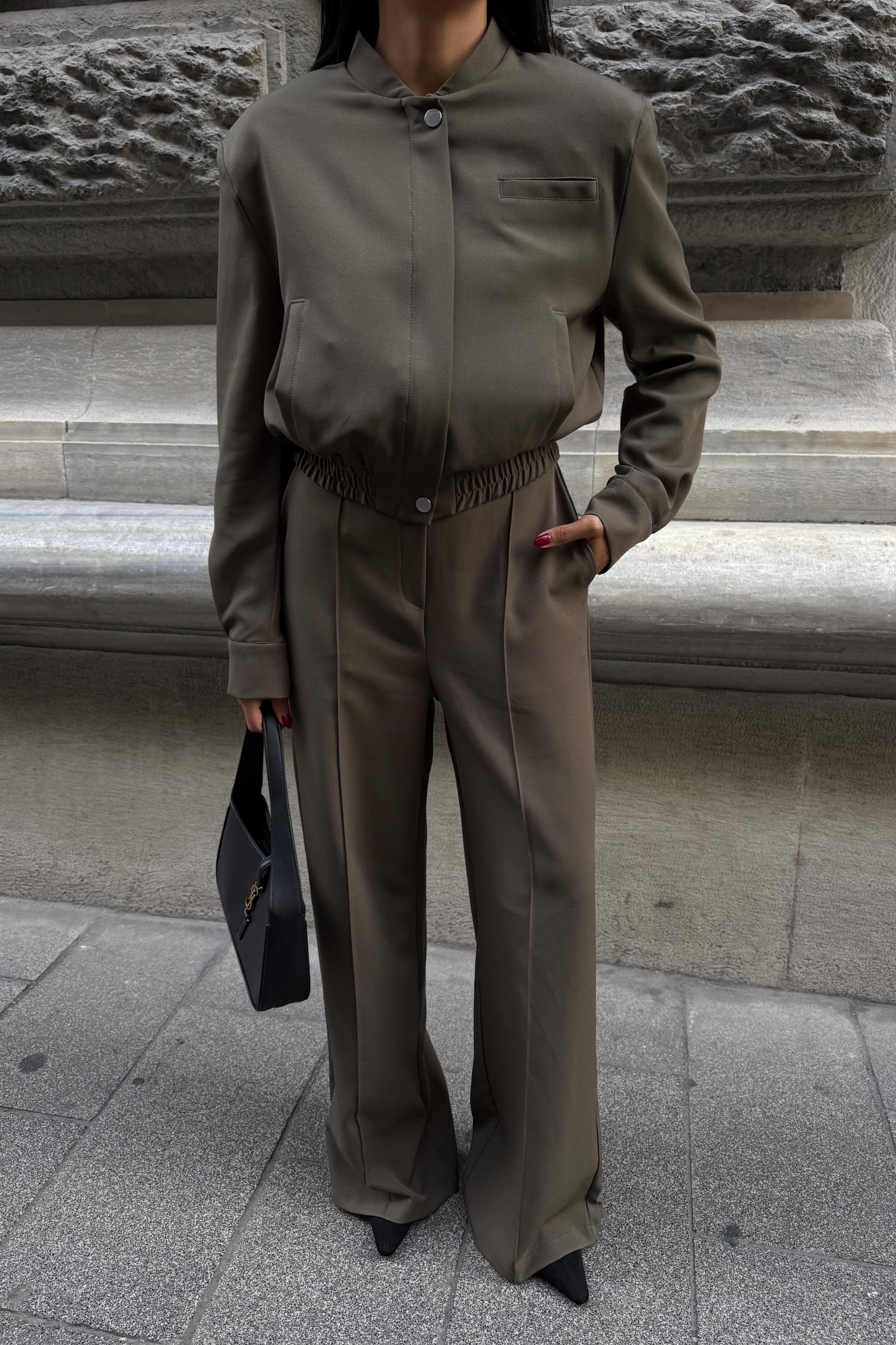 Lastik Detaylı Premium Double Takım 10260