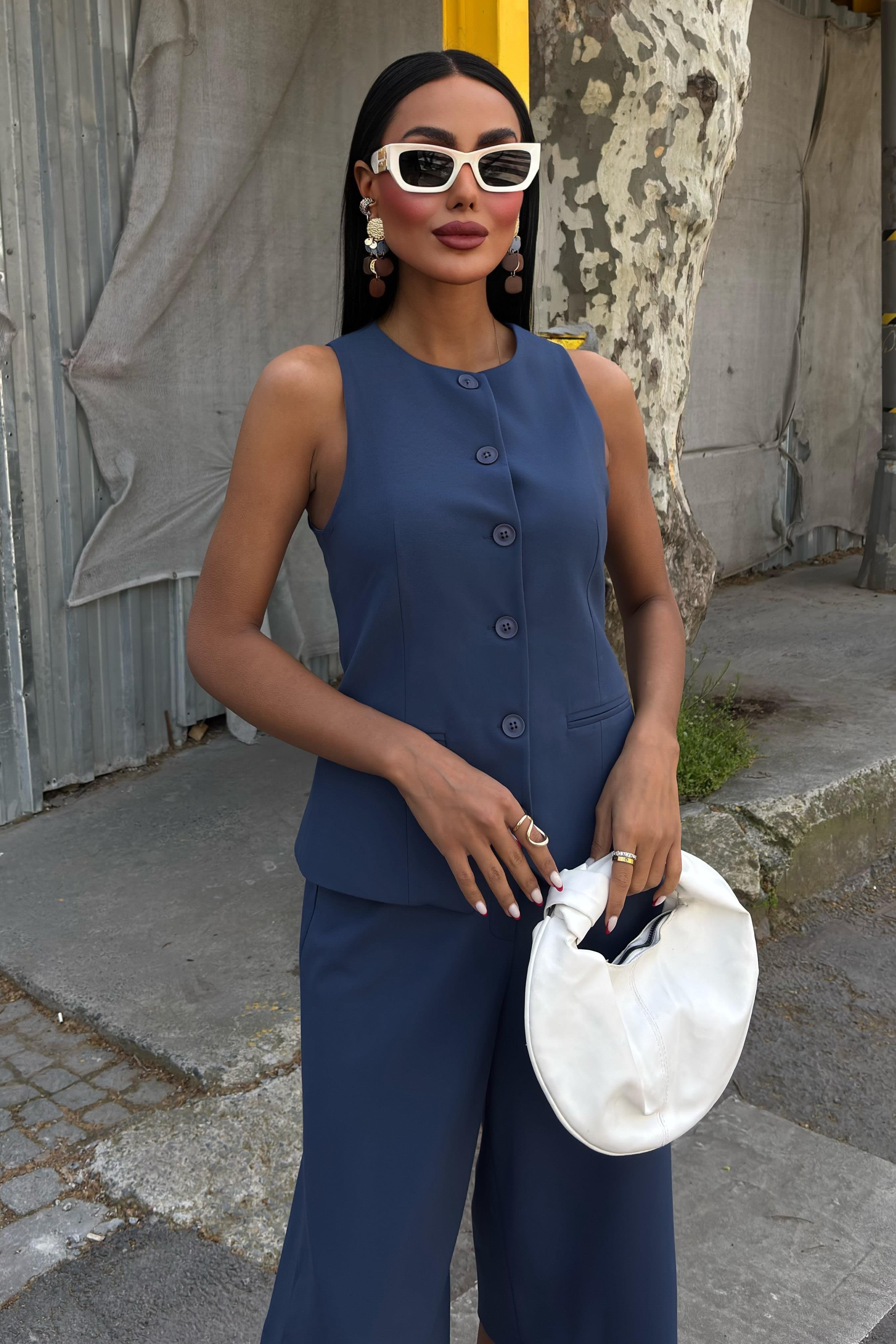 Midi Şortlu ve Yelekli Viscon Takım 10167 R7-C-K3