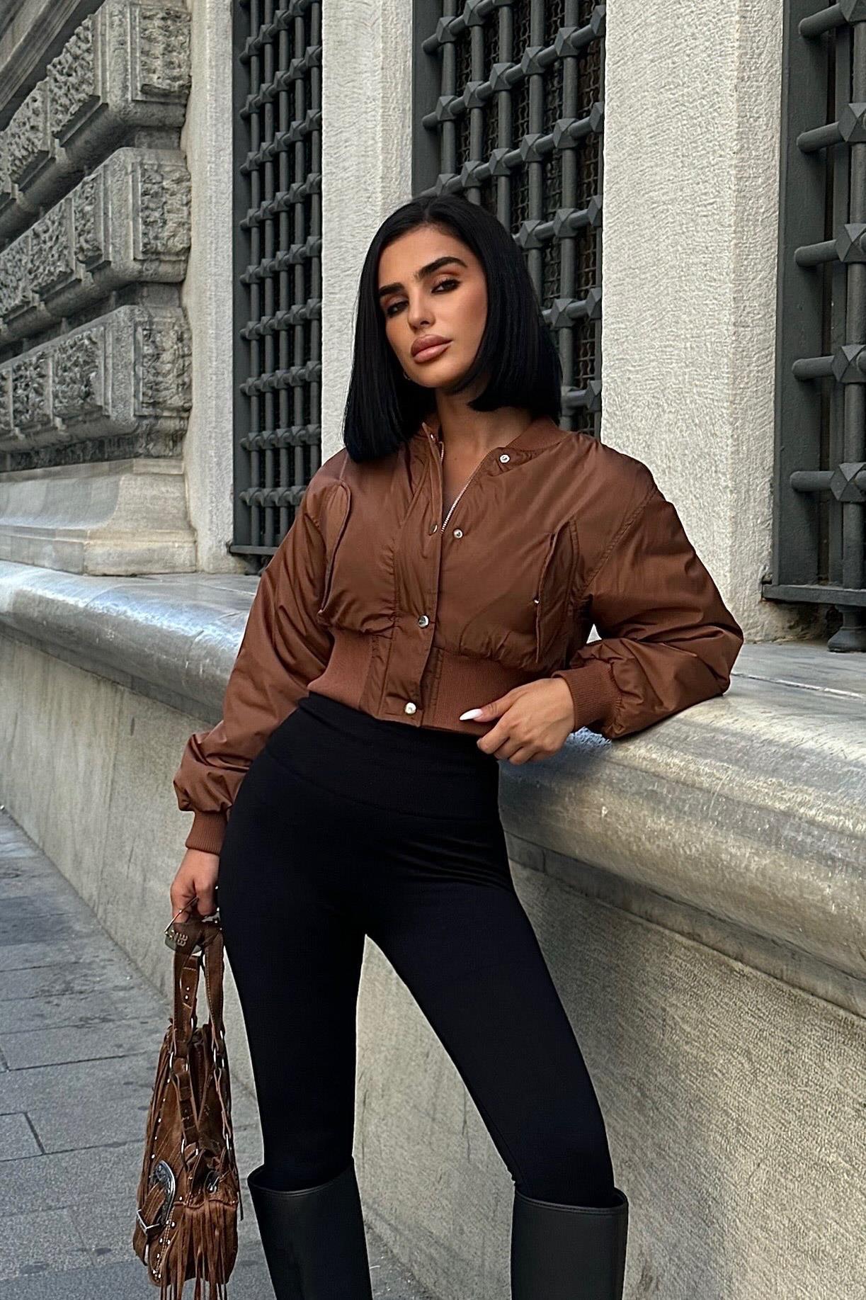 Miecka Crop Bomber Ceket 7022-8 R11-E-K4