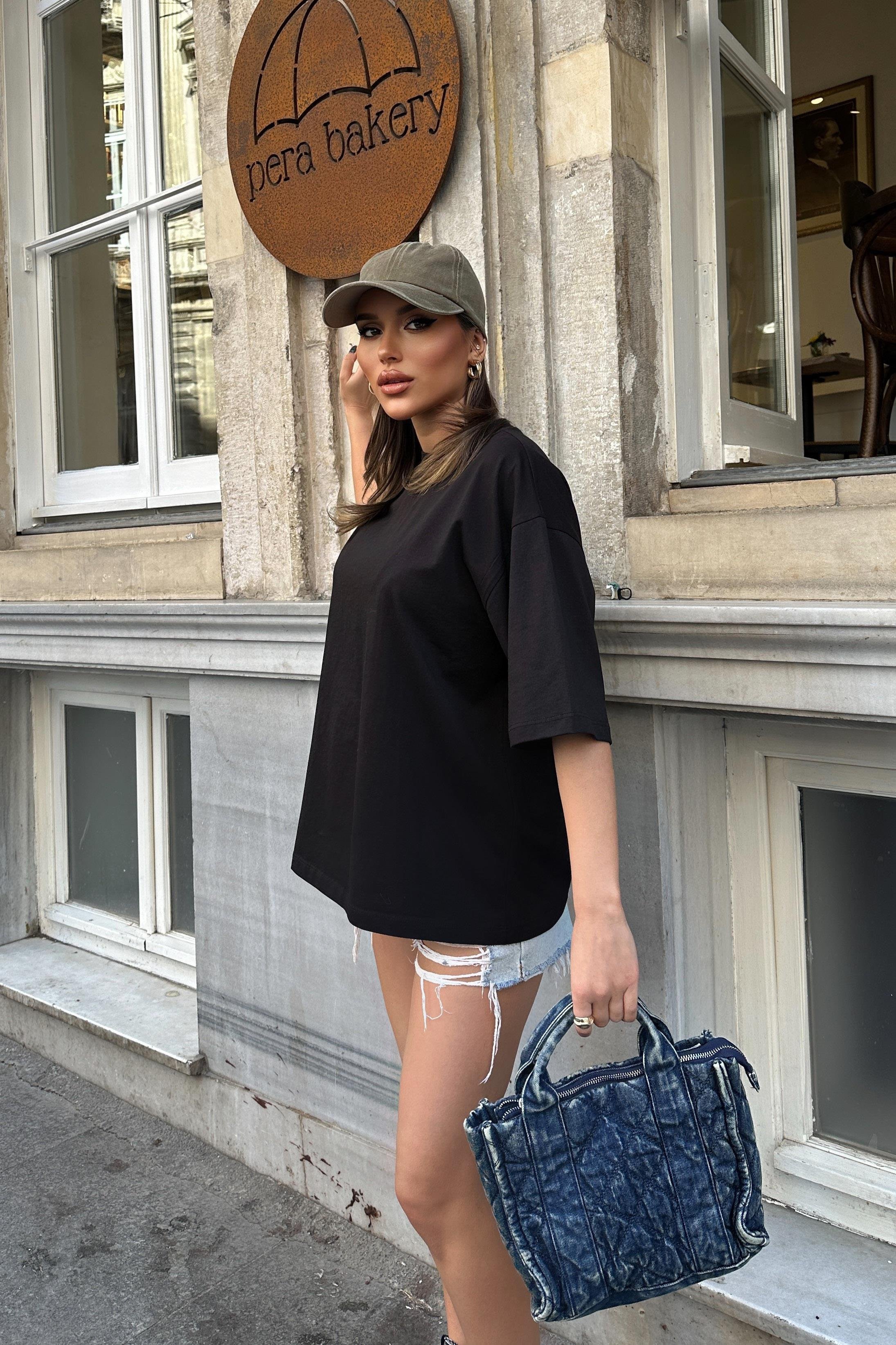 Ocean Sırtı Brodeli Tişört 8022-8 R5-E-K4