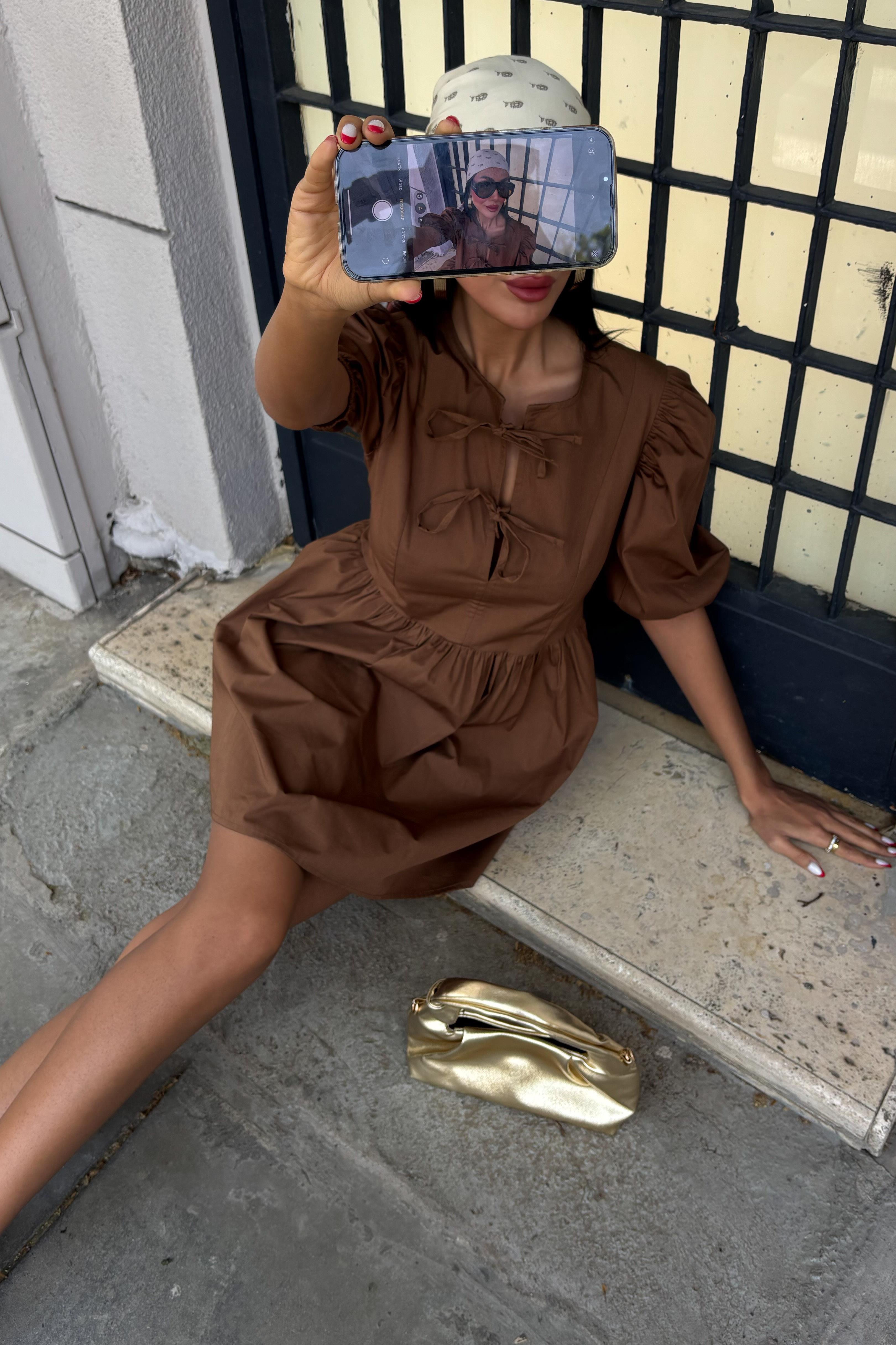 Önü Fiyonk Bağlamalı ve Balon Kollu Elbise 2893 R9-B-K4