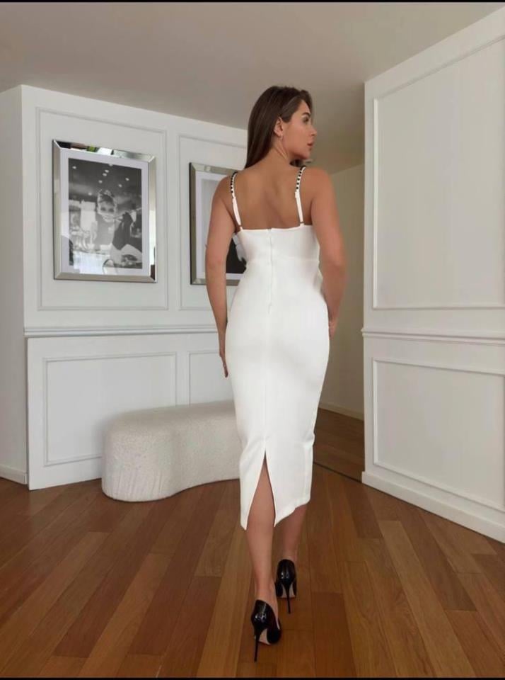 ÖZEL FİYAT İp Askısı Taşlı Gül Detaylı Tasarım Elbise