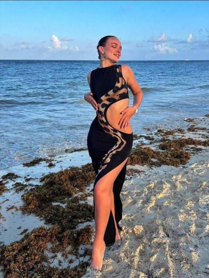 ÖZEL FİYAT Yılan Baskı Dekolteli Dalgıç Kumaş Tasarım Elbise