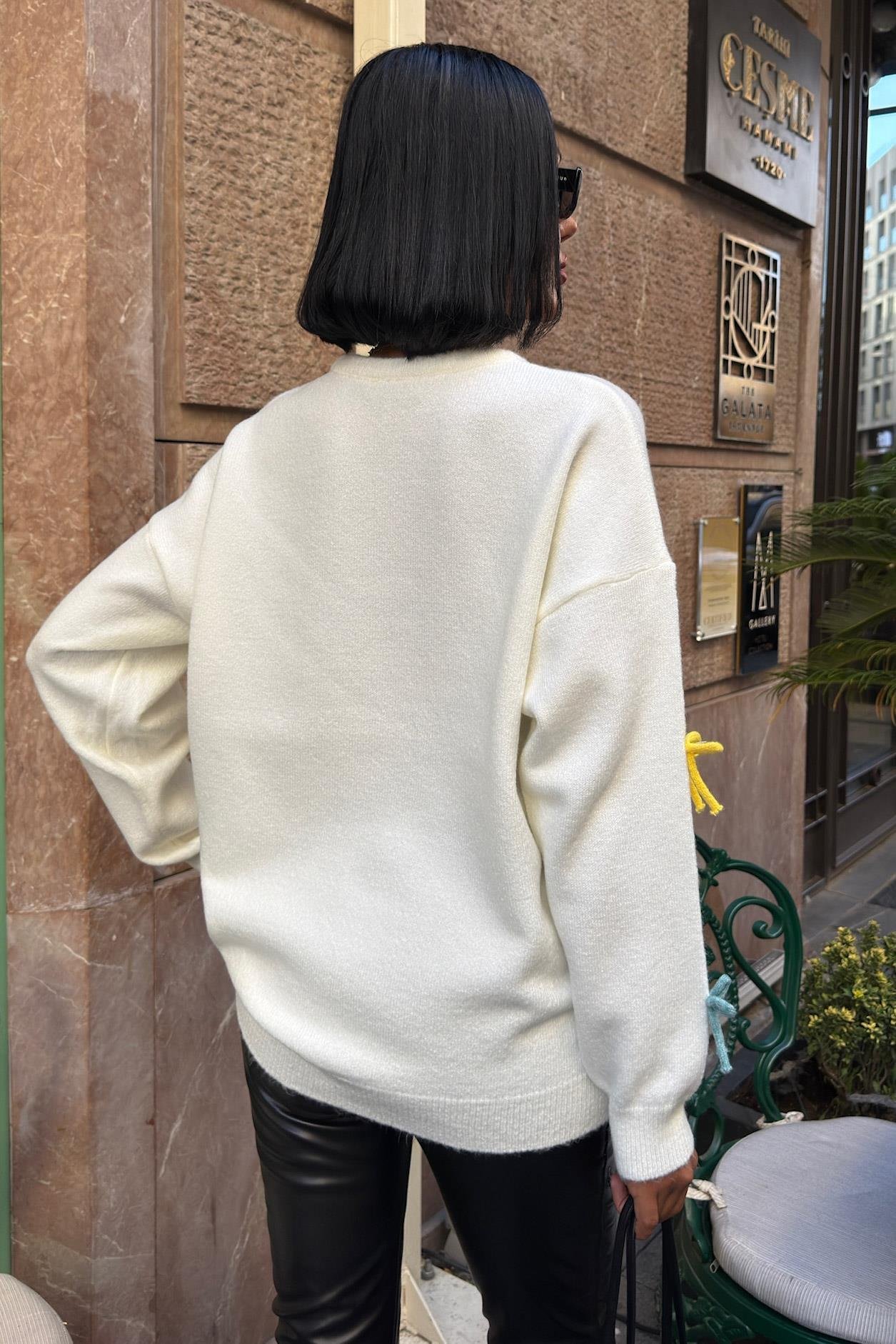 Renkli Fiyonk Detaylı Triko Kazak 1372 R3-A-K1