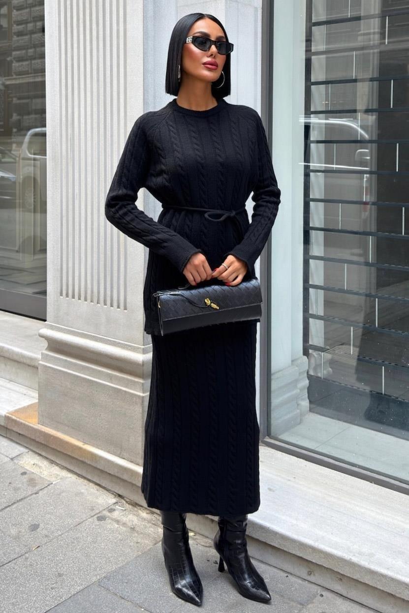 Saç Örgü Desenli Kuşaklı Triko Takım 10218 R1-C-K1