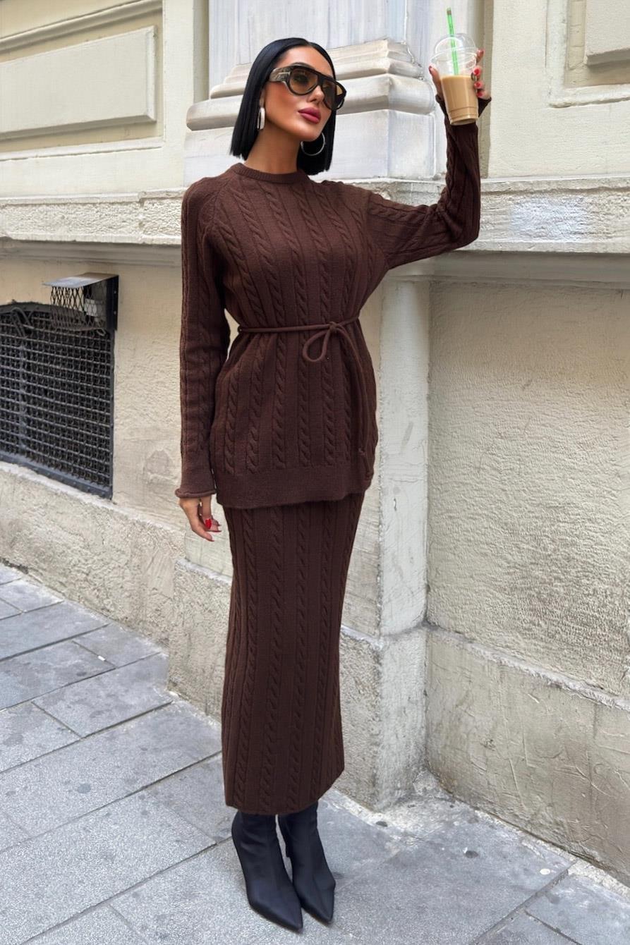 Saç Örgü Desenli Kuşaklı Triko Takım 10218 R1-C-K1