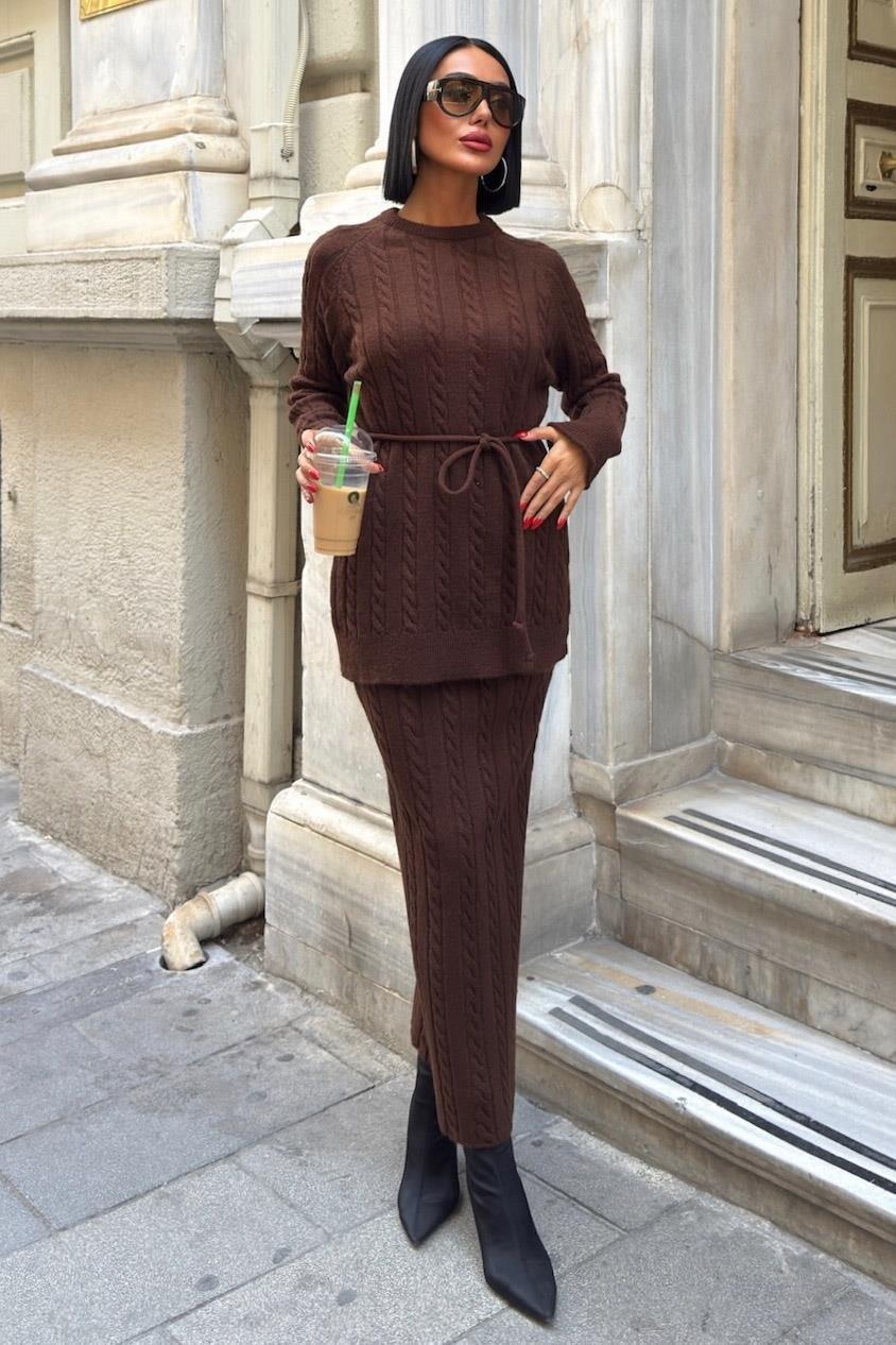 Saç Örgü Desenli Kuşaklı Triko Takım 10218 R1-C-K1