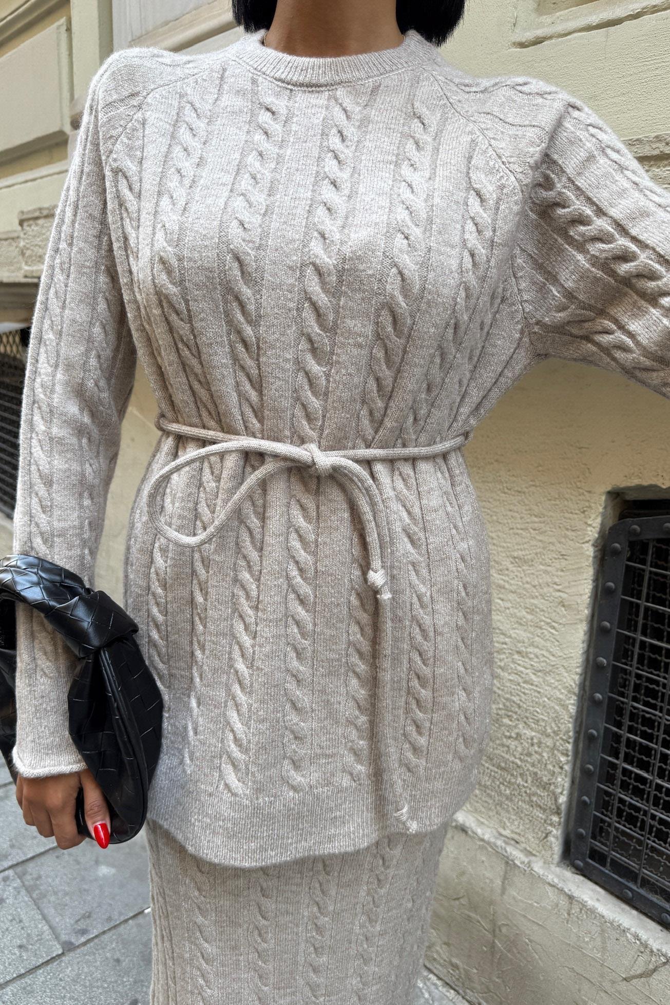 Saç Örgü Desenli Kuşaklı Triko Takım 10218 R1-C-K1