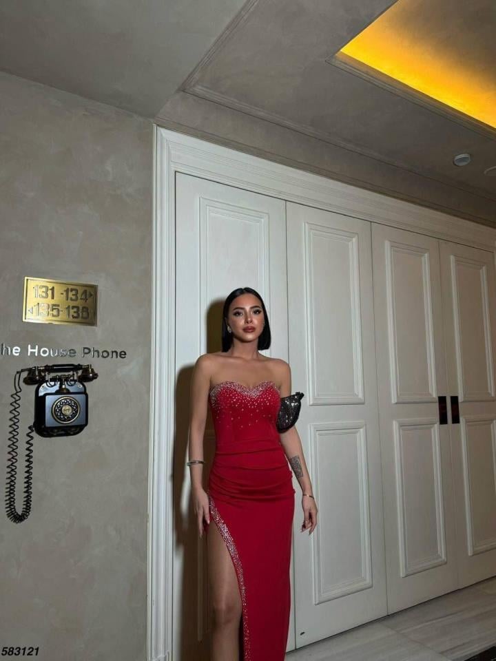 Scuba Dalgıç Kumaş Ithal Taş Detaylı Yırtmaçlı Elbise