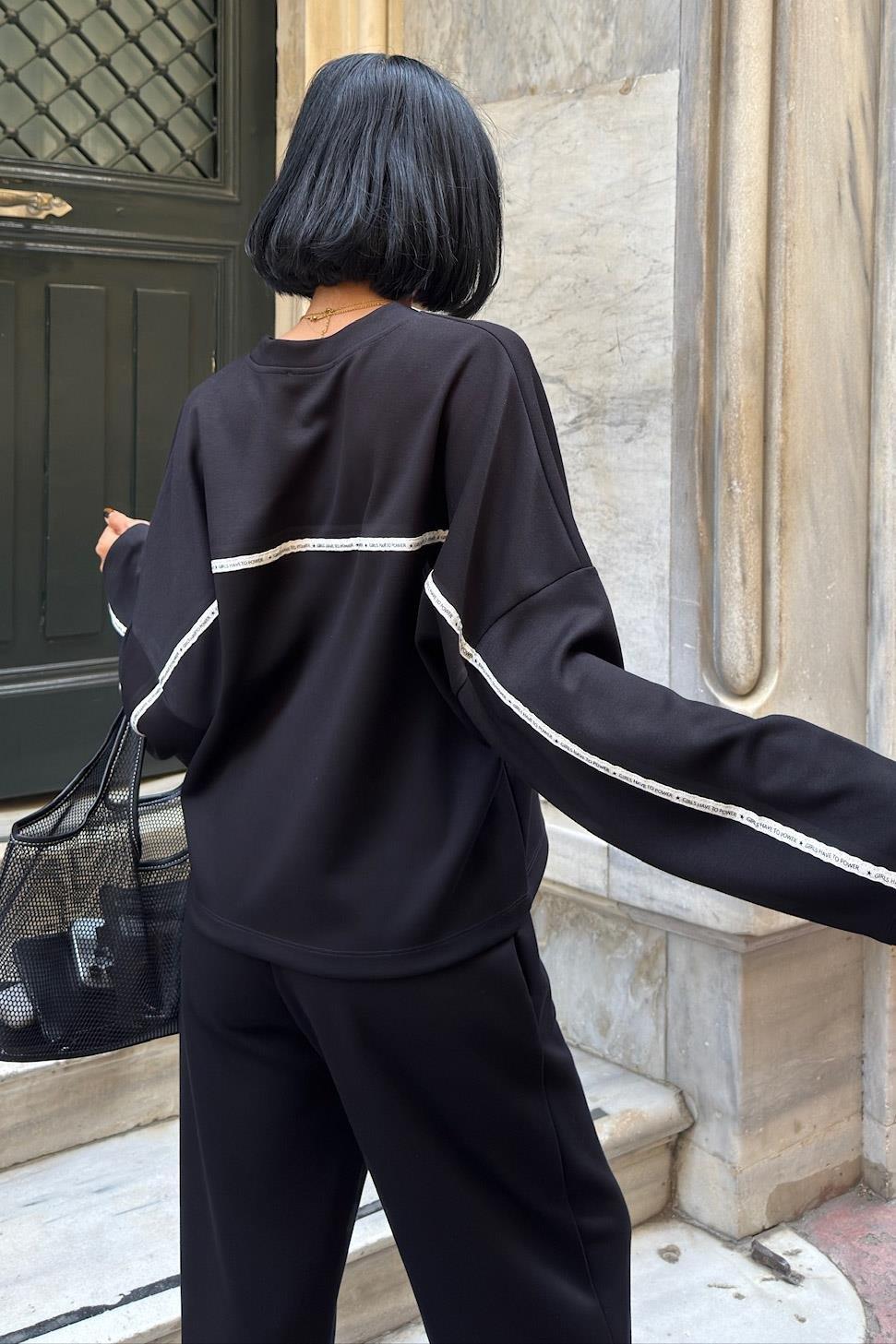 Şerit ve Beli Kemer Detaylı Modal Takım 10234 R9-D-K5