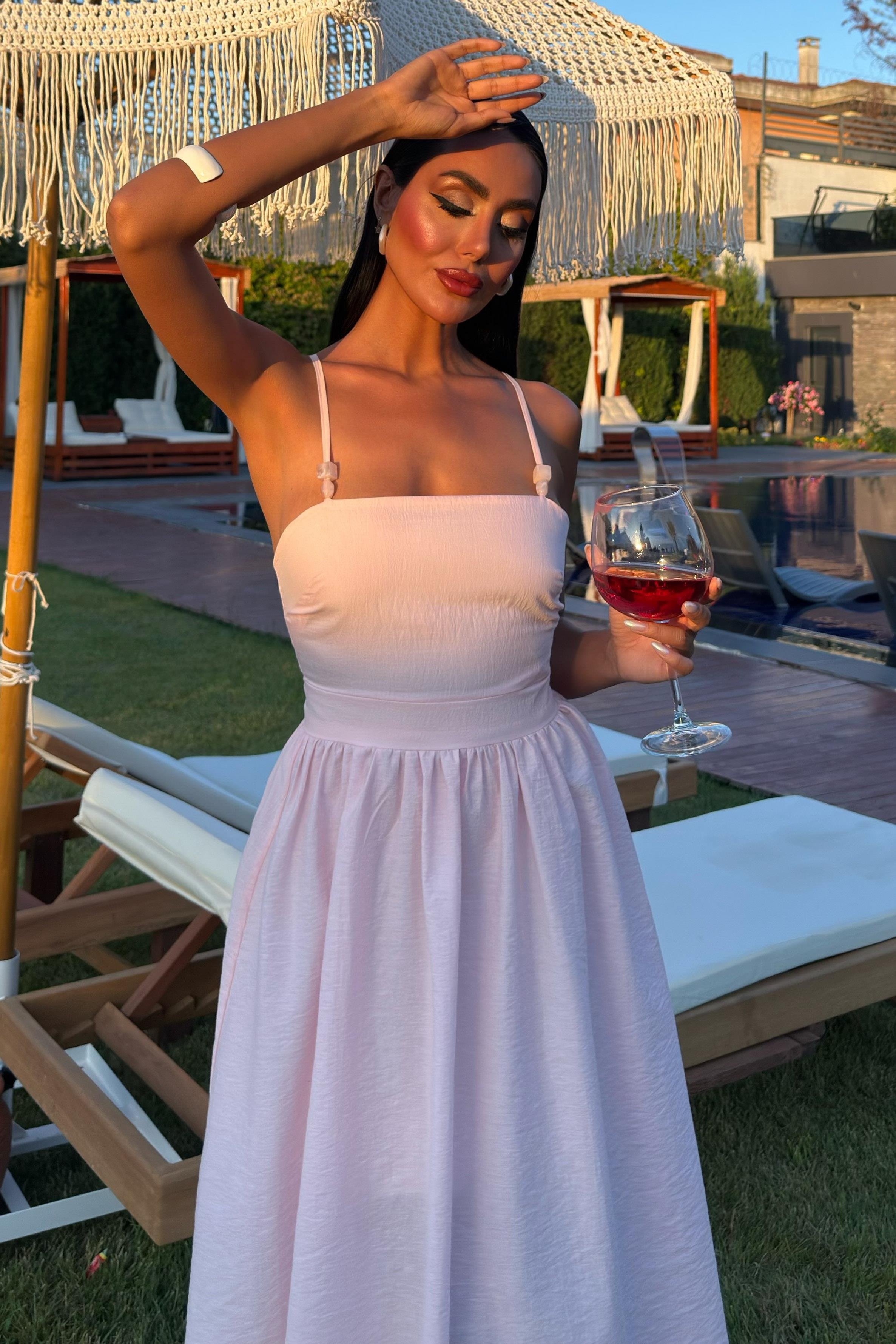 Sırtı Çapraz İpli Boncuk Detaylı Elbise 2902-08 R7-D-K2