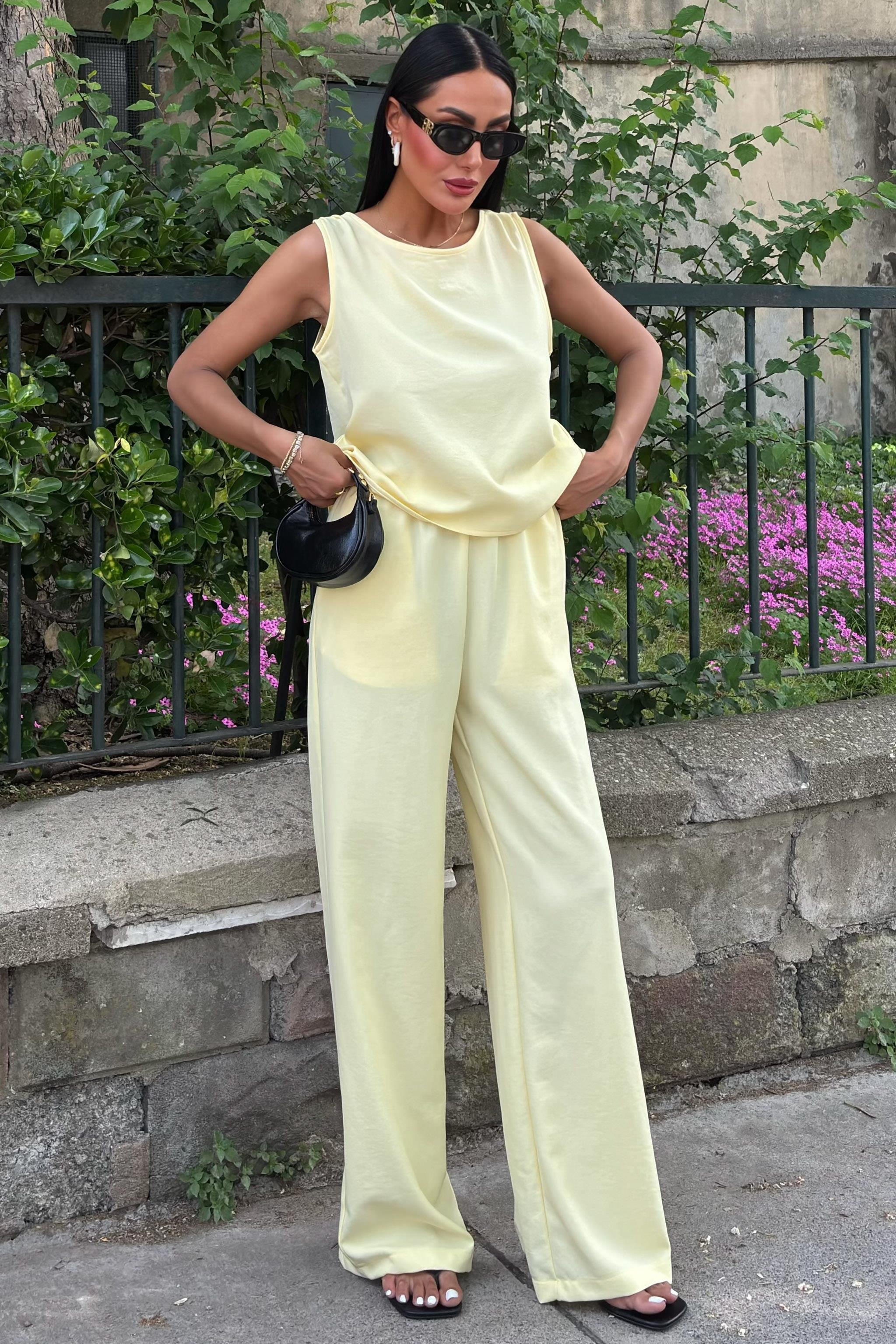 Sırtı Süzene Dantelli Rahat Takım 10165 R11-E-K3