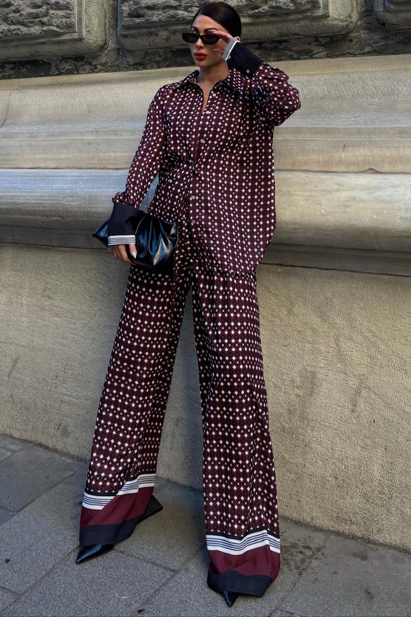 Su Yolu Detay Saten Takım 10010