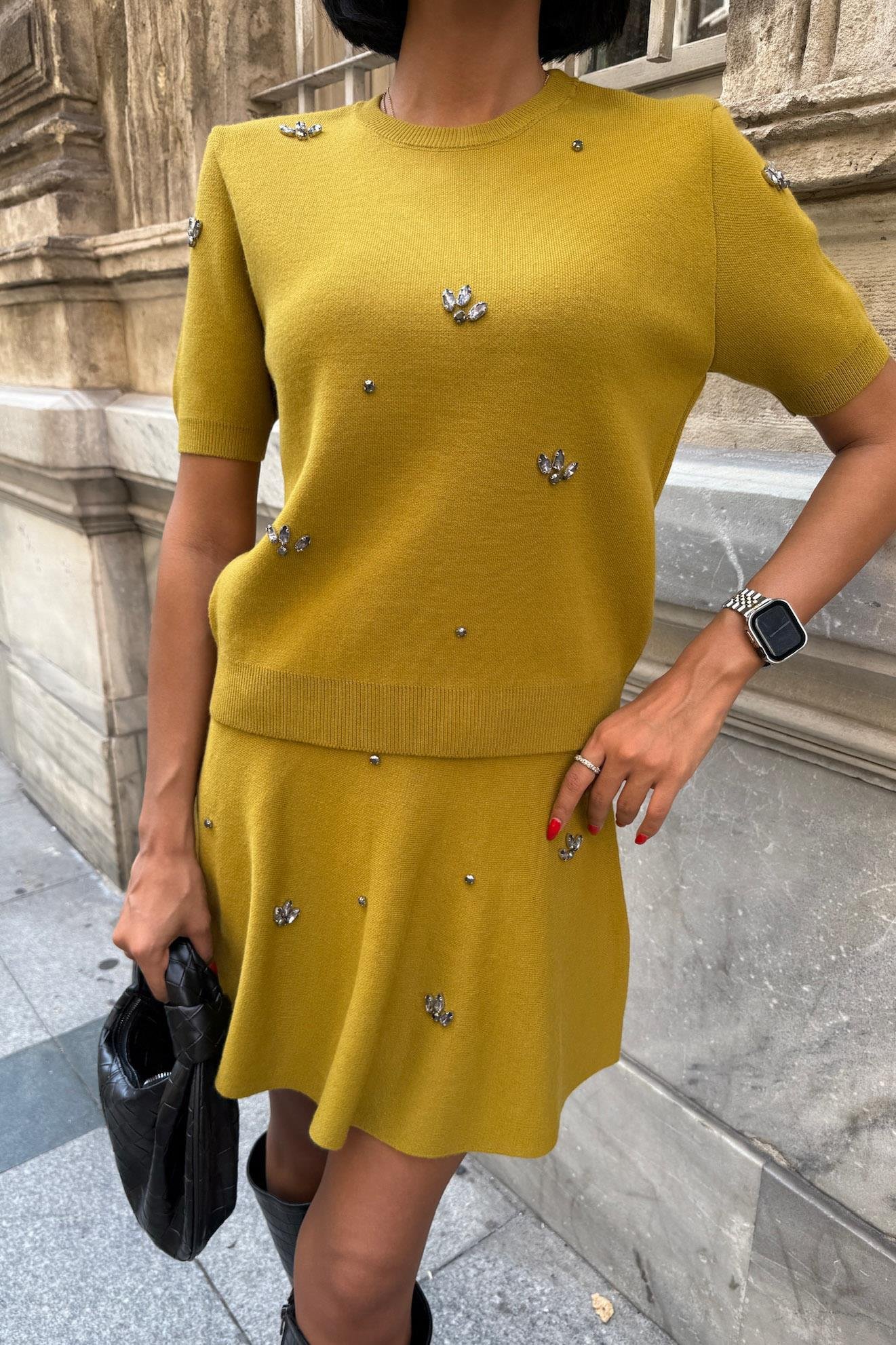 Taş İşlemeli Etekli Triko Takım 10220 R1-E-K1