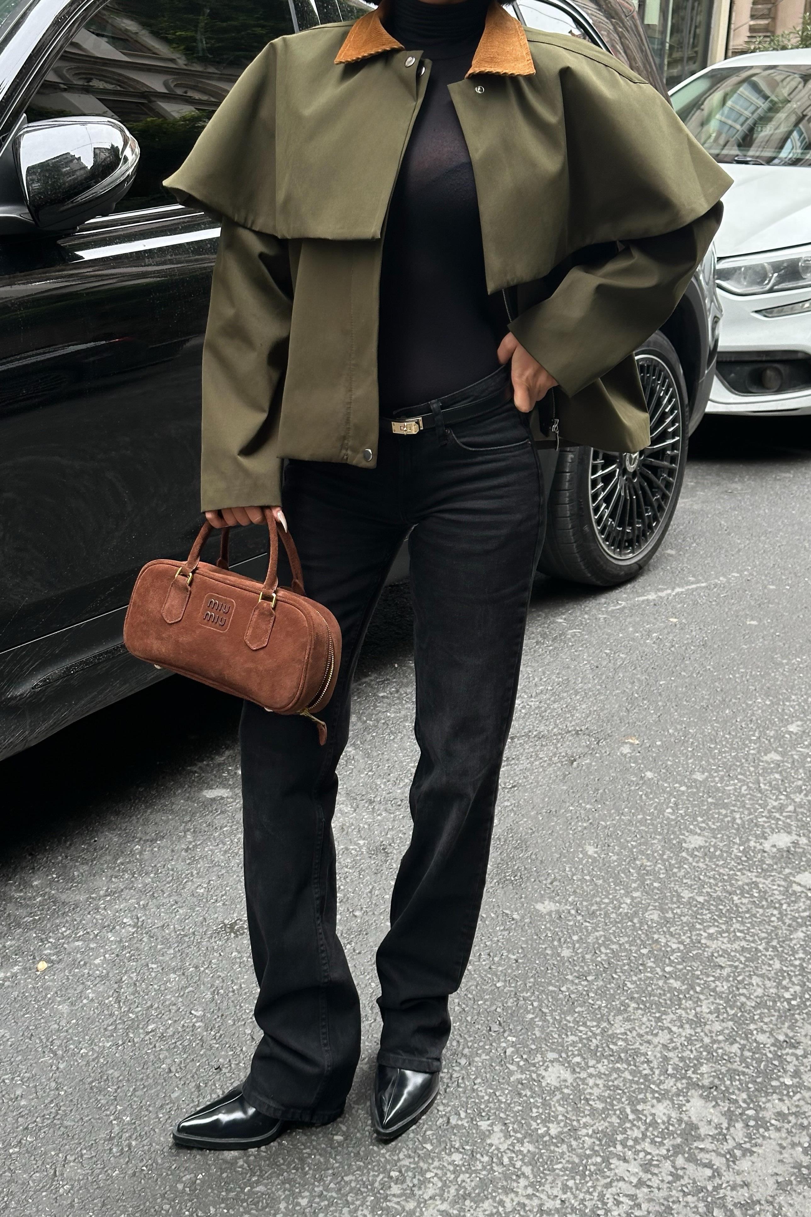 Trençkot Stil Pelerinli Ceket – Kadife Detay Mont 7076-08