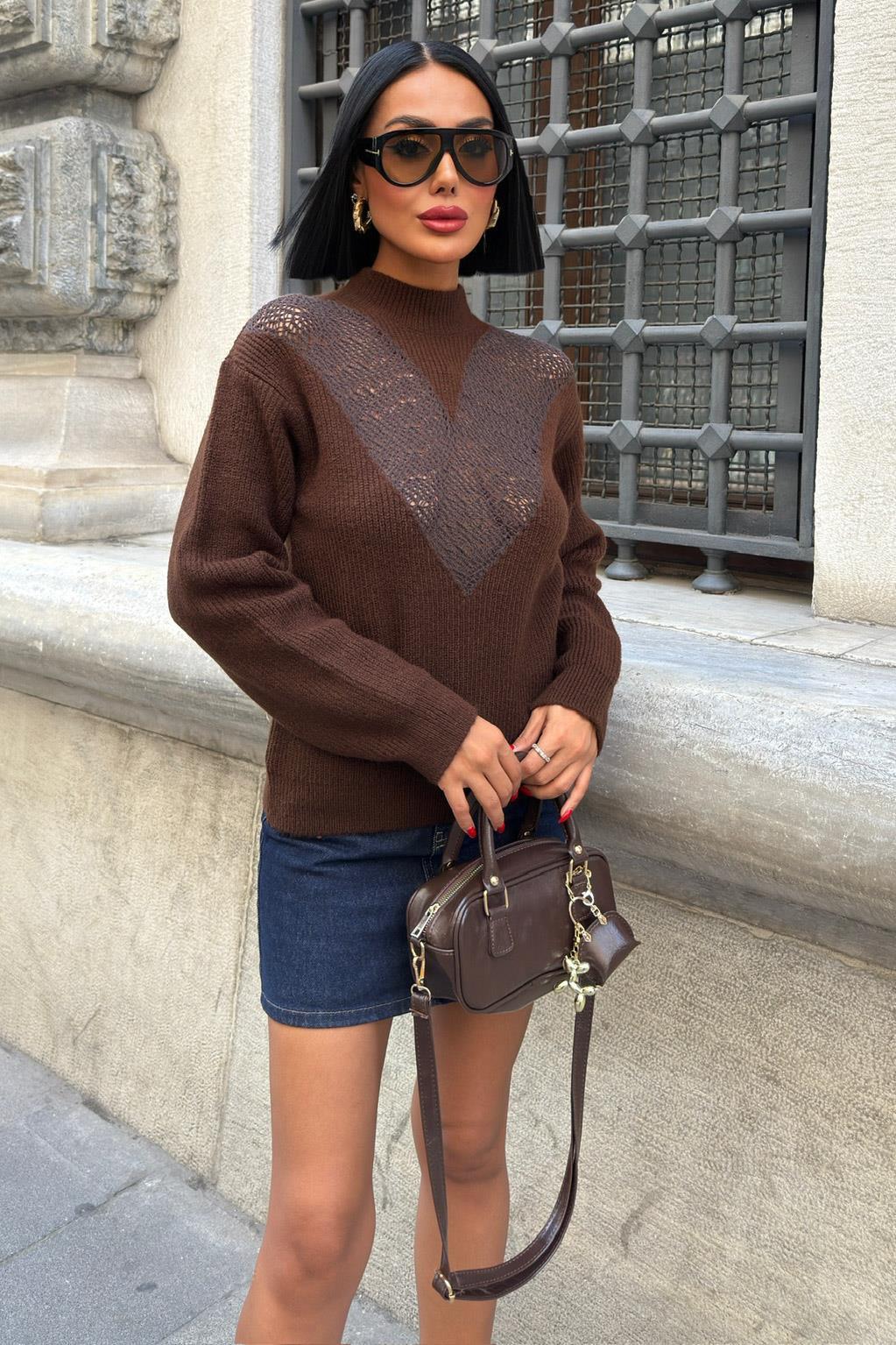 V Ajurlu Triko Kazak 1368 R1-D-K1