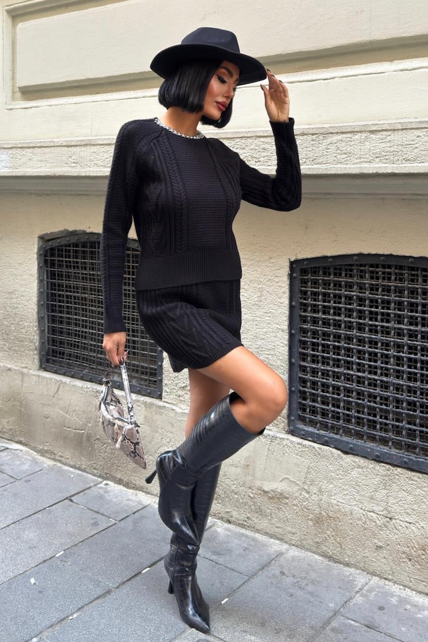 Vinca Zincir Detay Sırt Dekolte Takım 9580-01 R3-F-K5