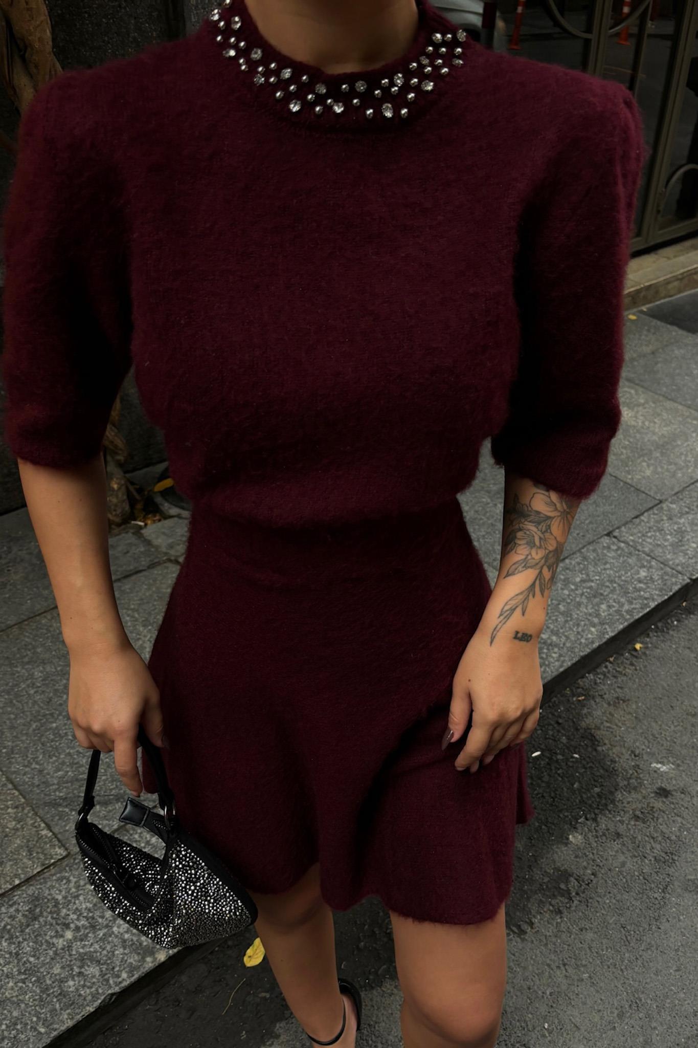 Yakası Taşlı Şardonlu Mini Etekli Takım 10002 R4-I-K3