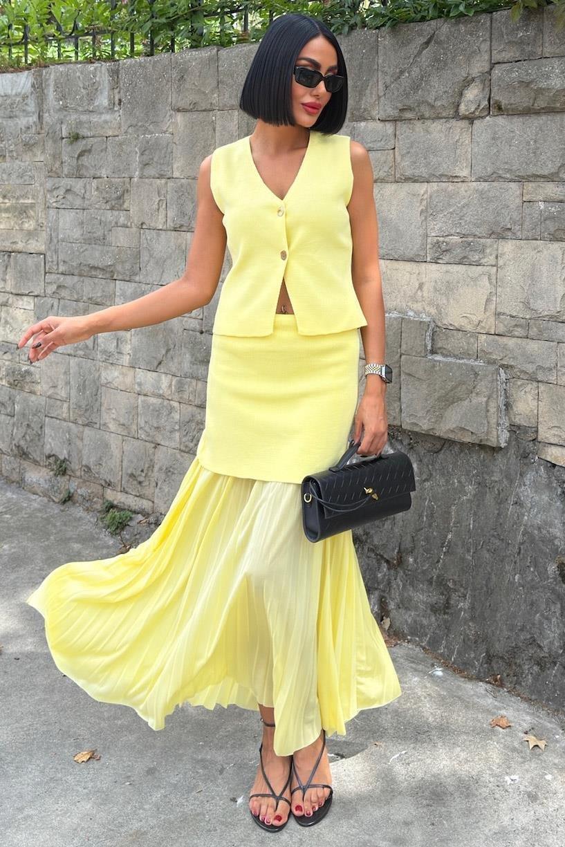 Yelekli Ve Pilise Etekli Triko Takım 10001 R2-D-K2