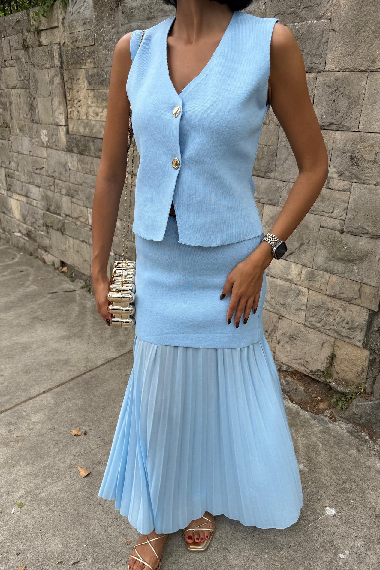 Yelekli Ve Pilise Etekli Triko Takım 10001 R2-D-K2