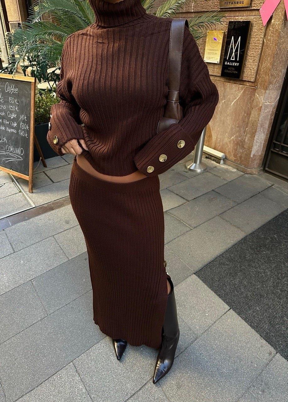 Zr model düğme detay etekli triko takım - KAHVE