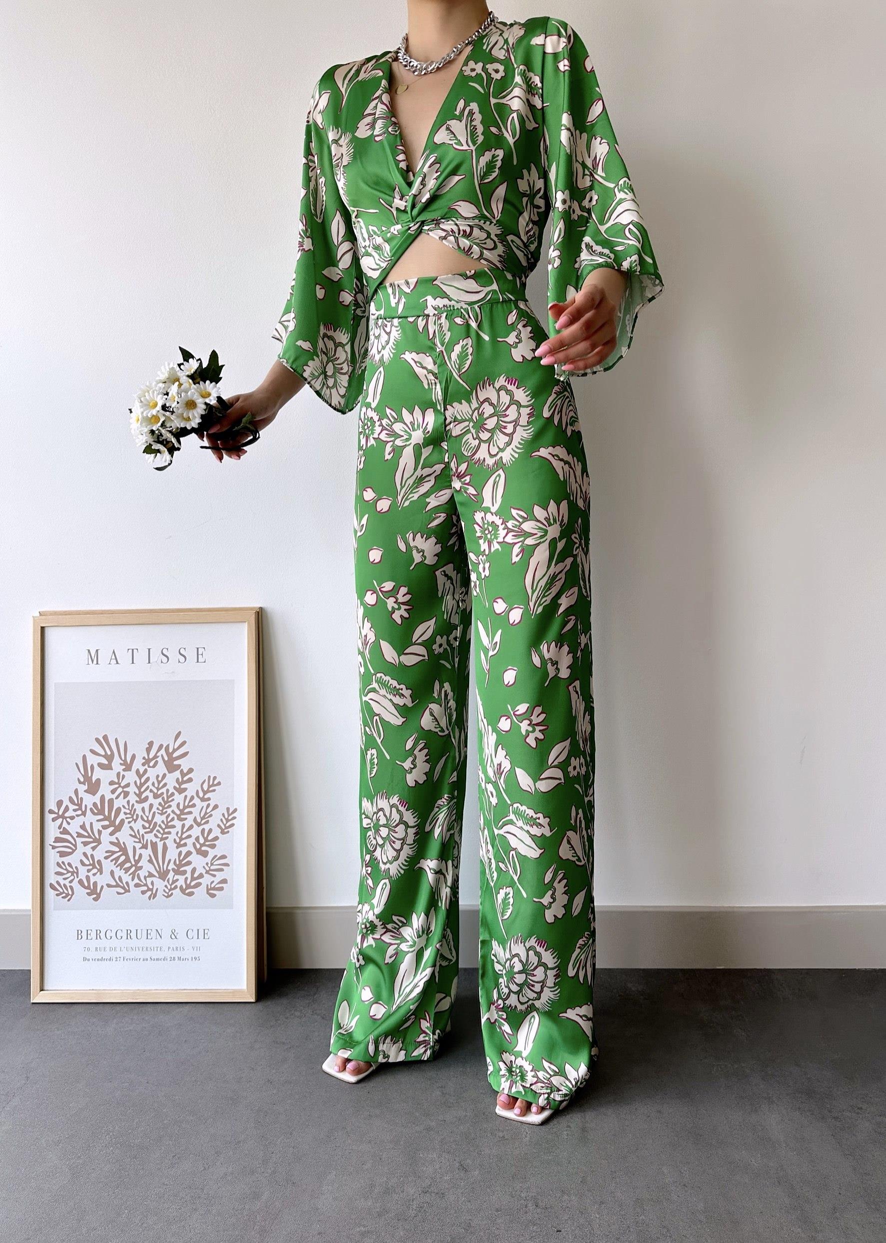 Zr model göbeği açık desenli tulum - YEŞİL