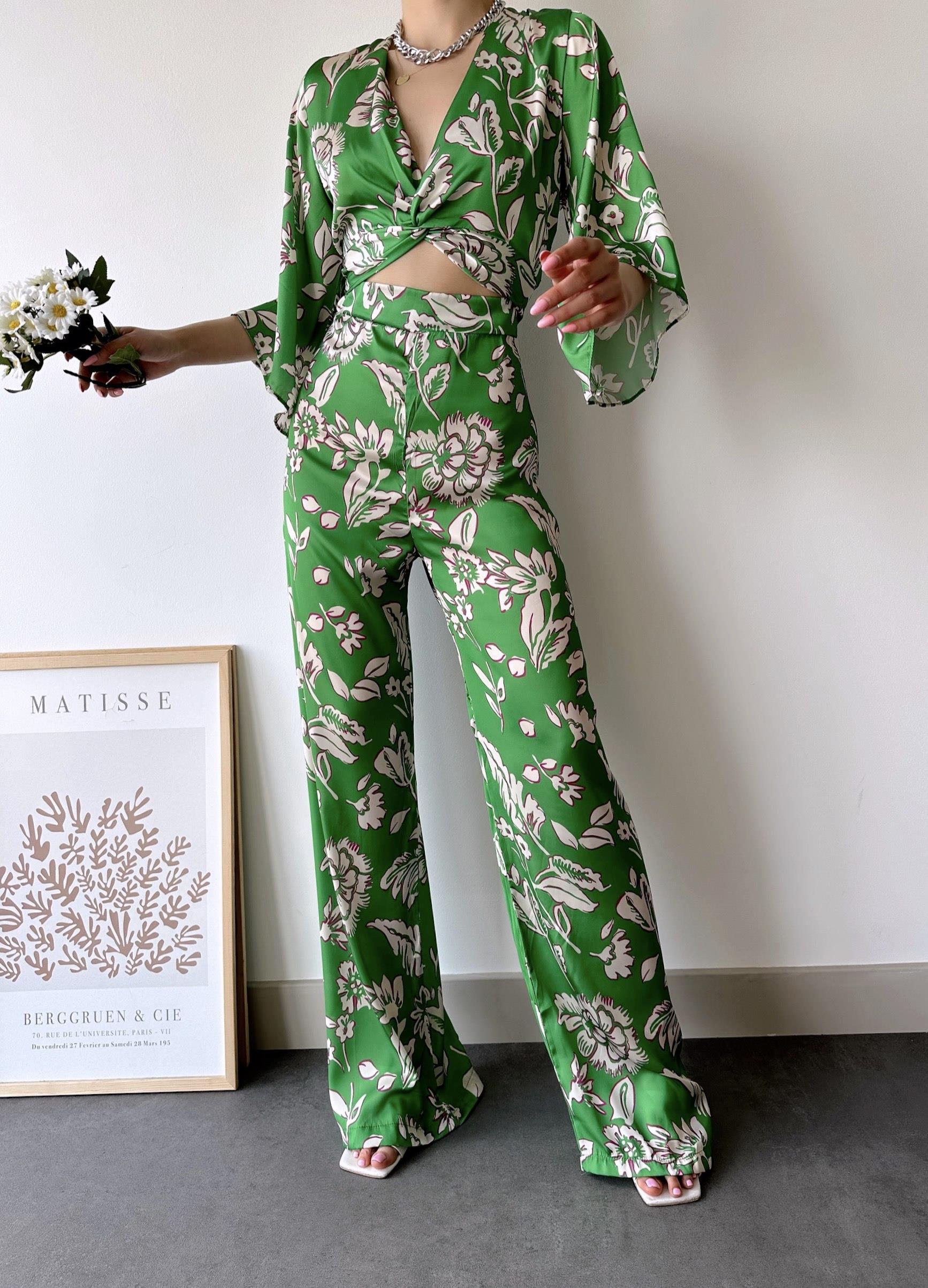 Zr model göbeği açık desenli tulum - YEŞİL