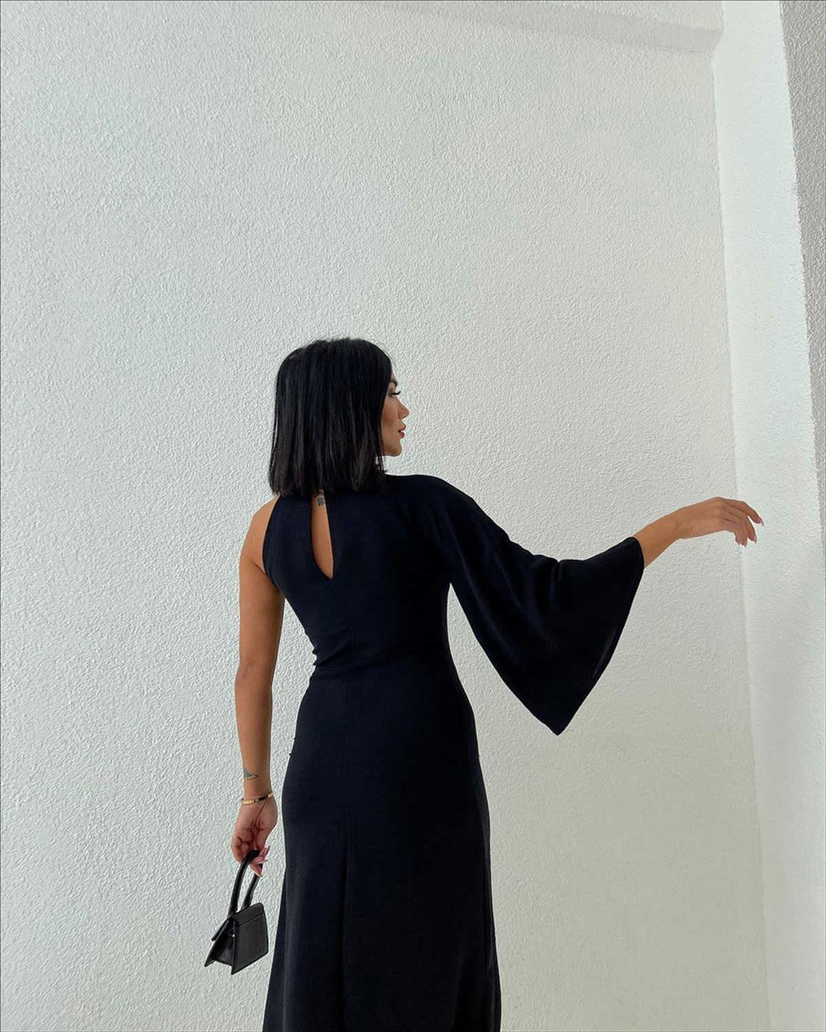Zr model tek omuz elbise - SİYAH