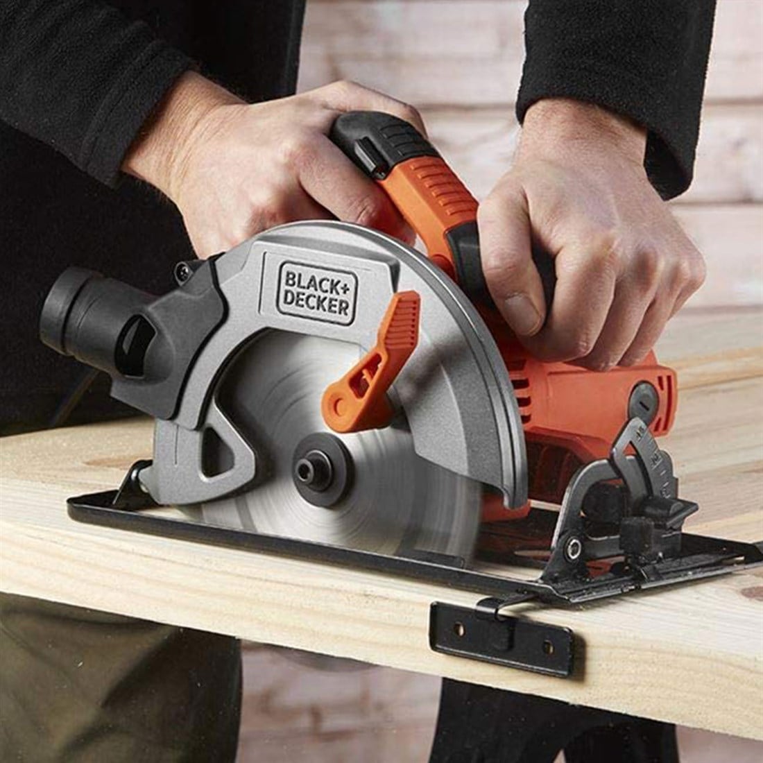 Black Decker 190mm Daire Testere 1500w - CS1550