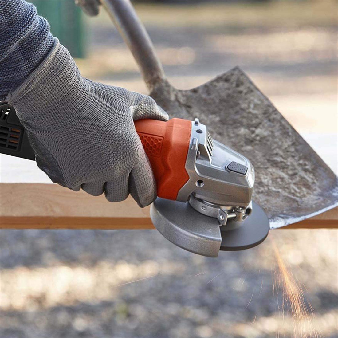 Black Decker 750w 115mm Avuç Taşlama Beg110