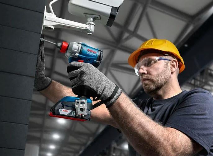 Bosch GDX 18V-285 Akülü Darbeli Somun Sıkma - 06019N2122