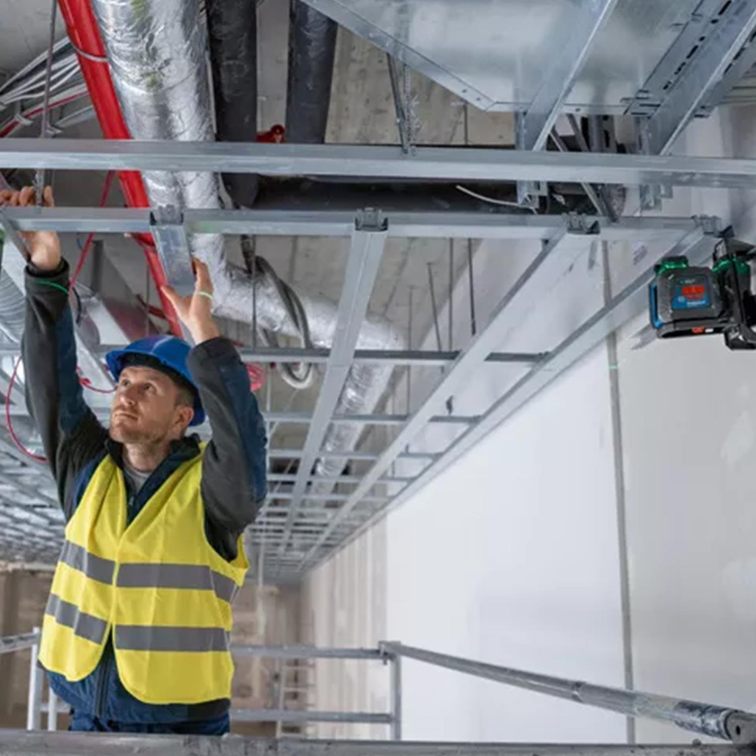 Bosch GLL 2-20 G + LB10+DK10 Çizgi Lazer Yeşil - 0601065000