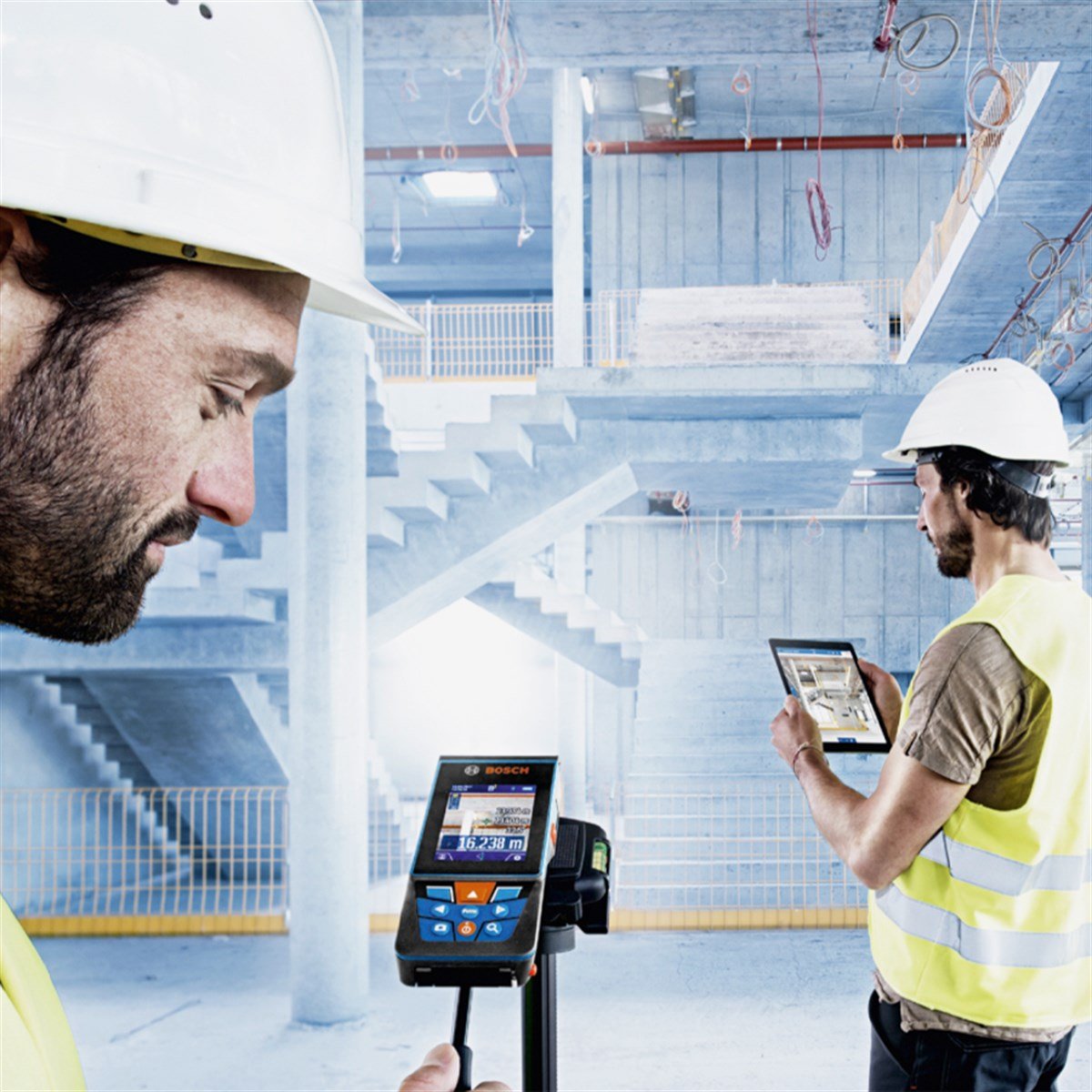 Bosch GLM 120C EU Lazerli Uzaklık Ölçer - 0601072F00