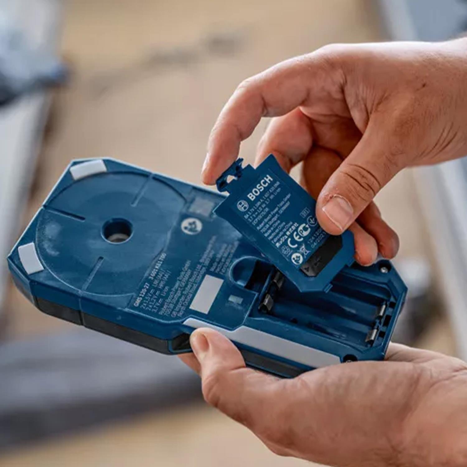 Bosch GMS 120-27 Dijital Duvar Tarayıcı - 0601081700