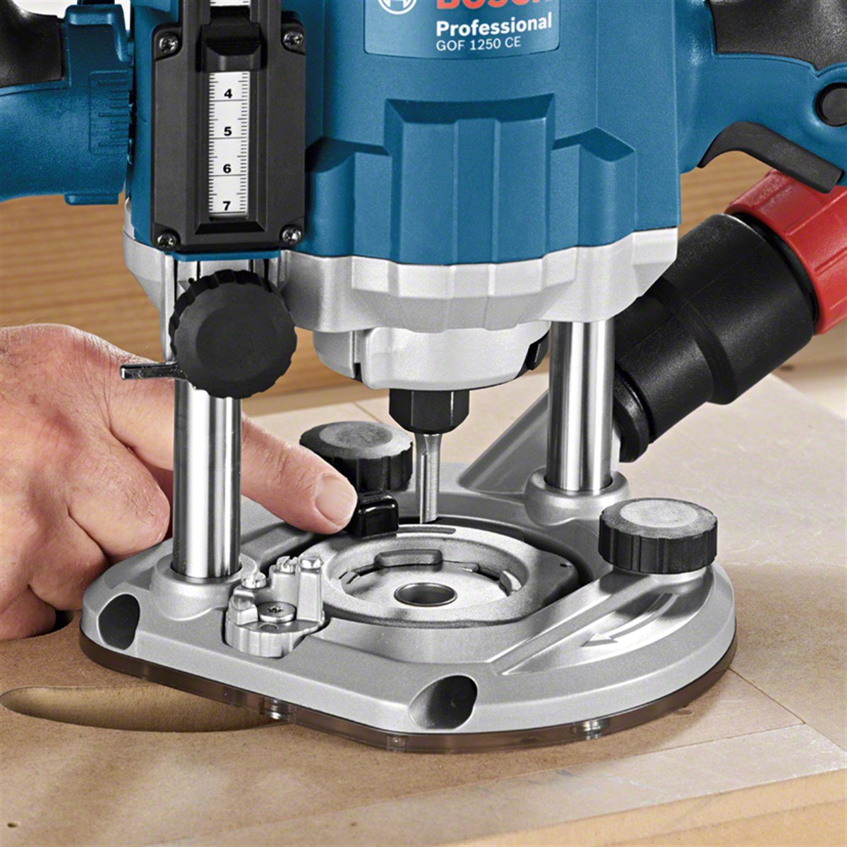BOSCH GOF 1250 CE Freze Makinesi - 0601626000