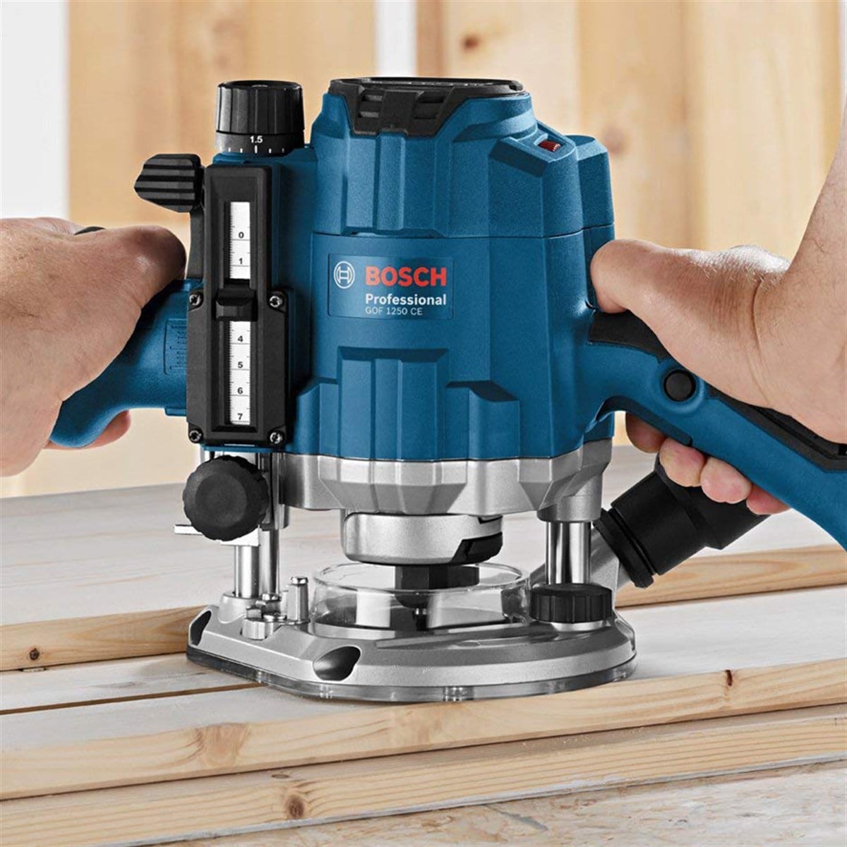 BOSCH GOF 1250 CE Freze Makinesi - 0601626000