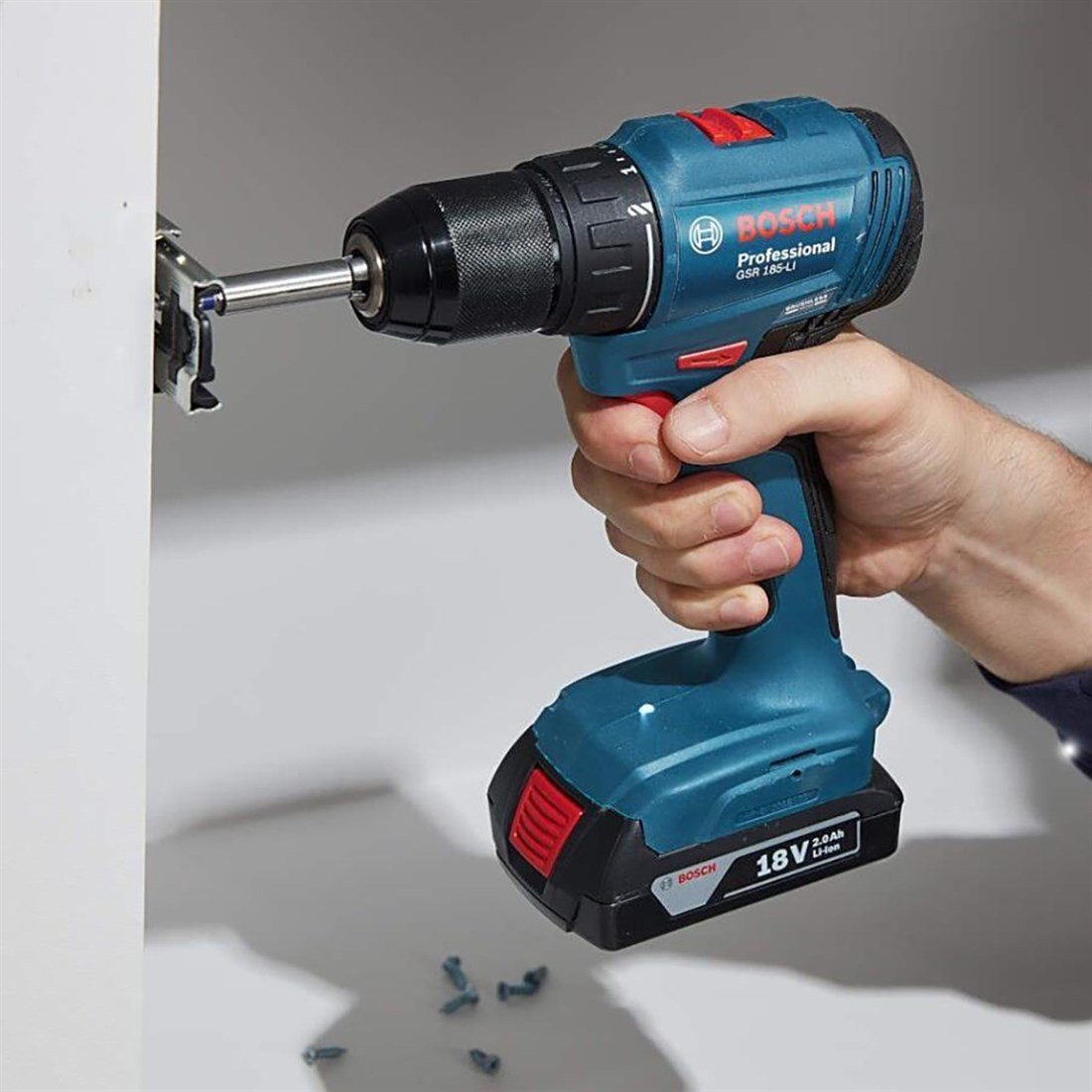Bosch GSR 185-Lİ  2 Ah 18V Çift Akülü Matkap - 06019K3000