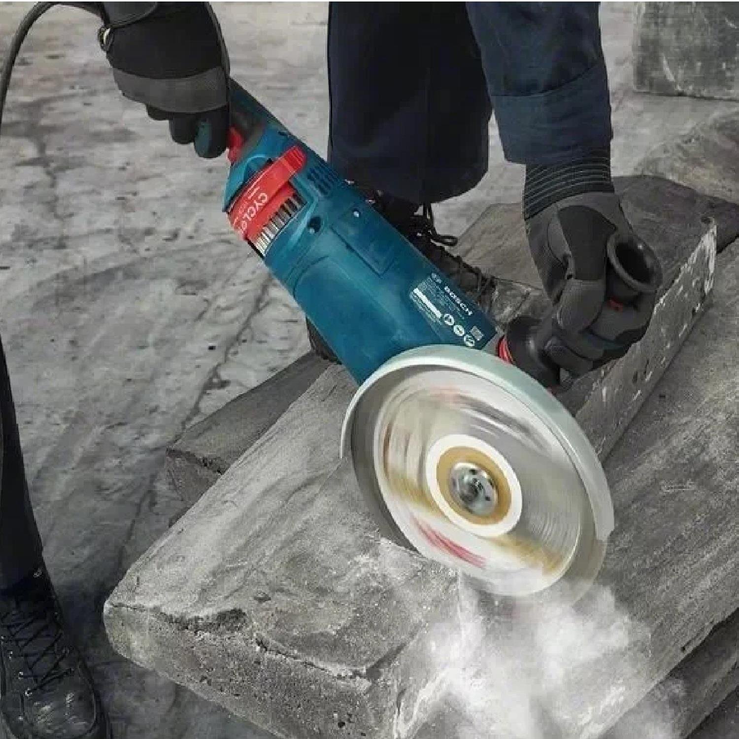 Bosch GWS 24-230 JZ Büyük Taşlama - 06018C3301