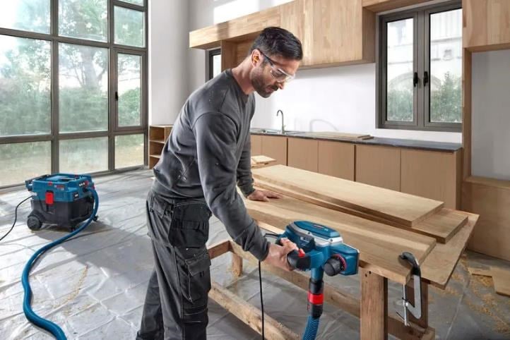 Bosch Professional GHO 16-82 Planya - 0601596220